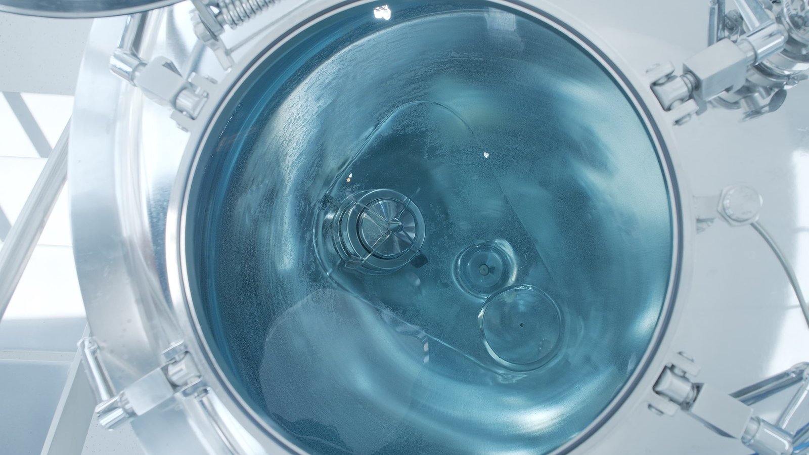 Metenova Truelev in vessel