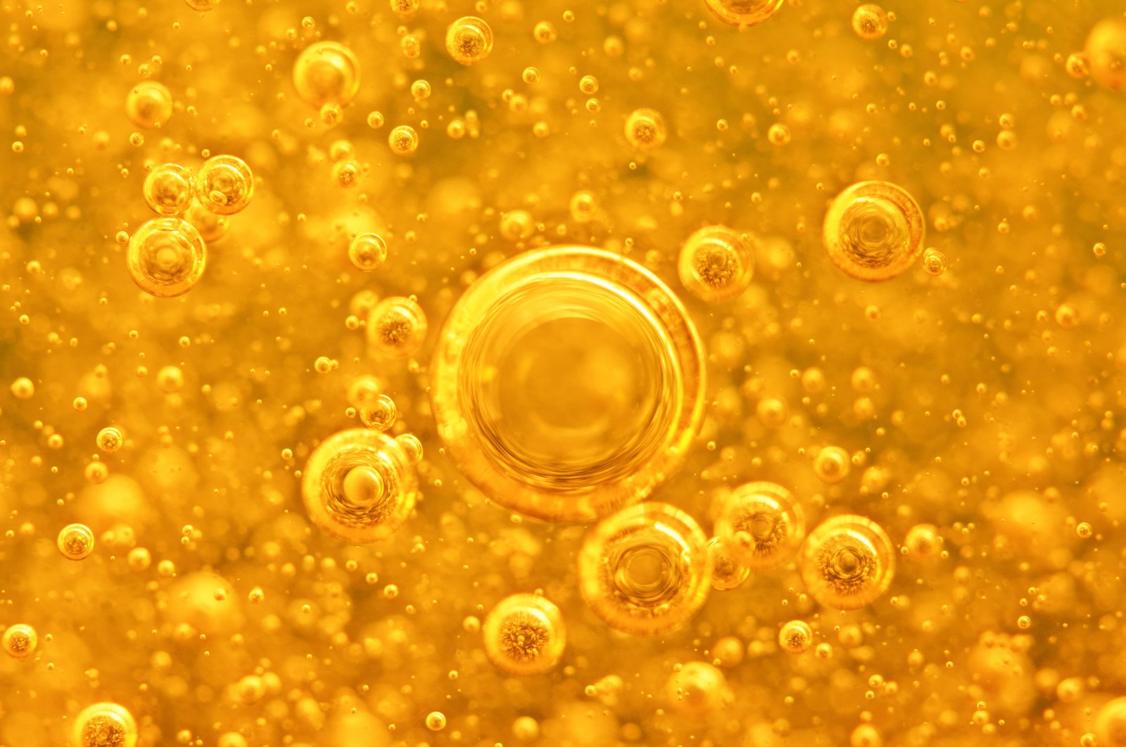 zoomed in image on emulsification